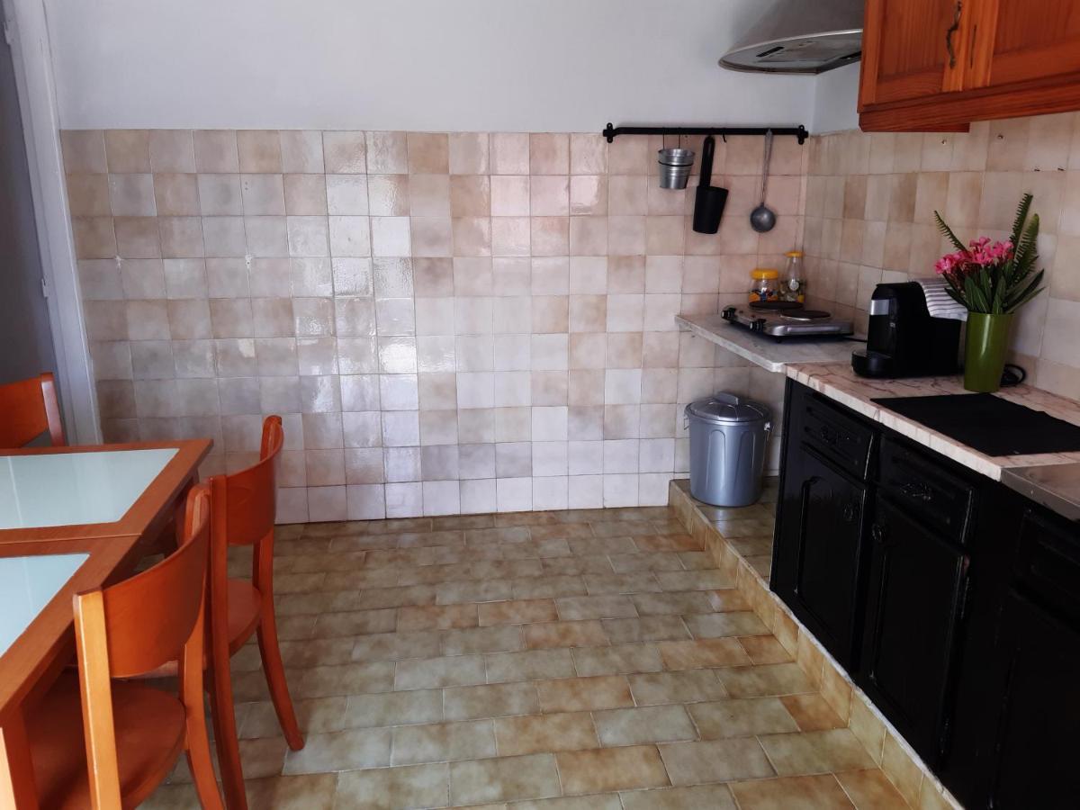 Quiet 1 Bed House With Kitchen Viana Do Castelo Villa Bagian luar foto